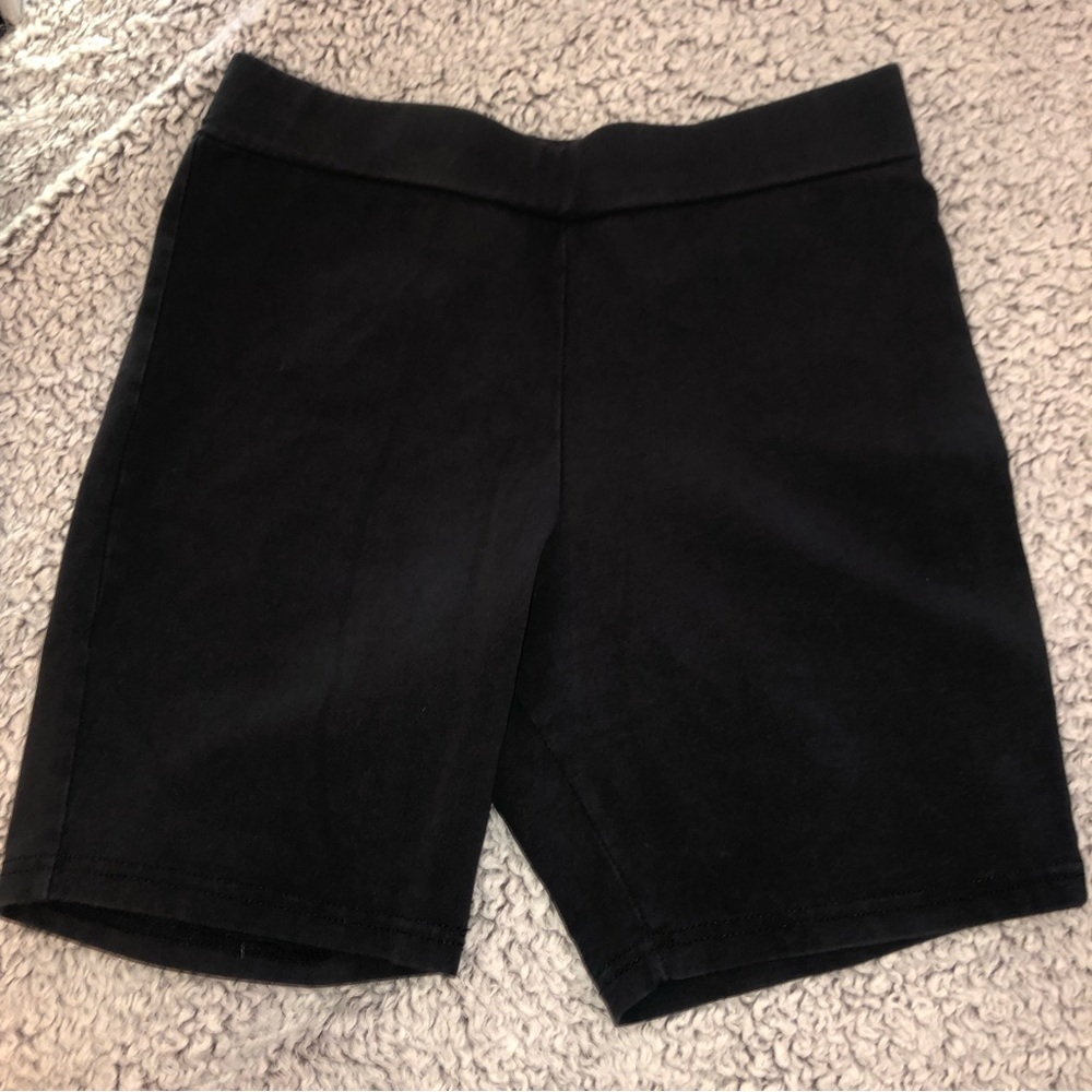 Small cotton on bicycle style shorts